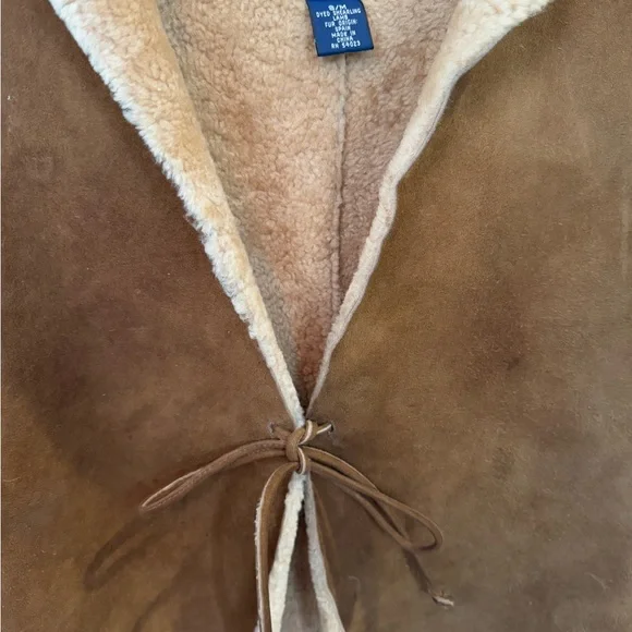 GAP Women's Brown Shearling Vest - Picture 4 of 6